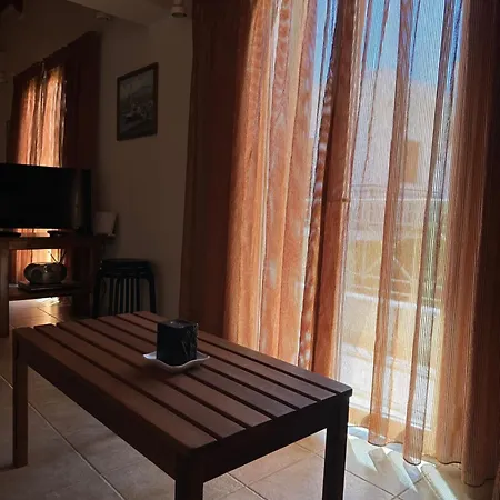 Casa Ero ארגוסטולי